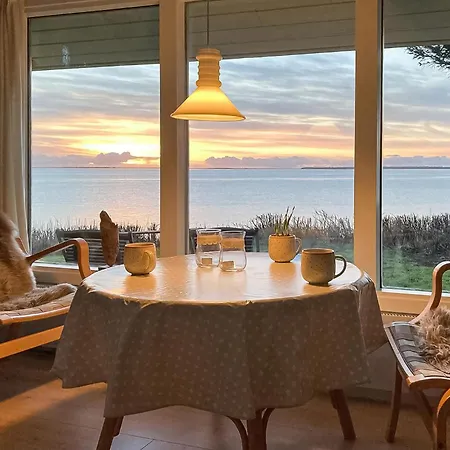 Holiday home Pet Friendly In V With Wifi